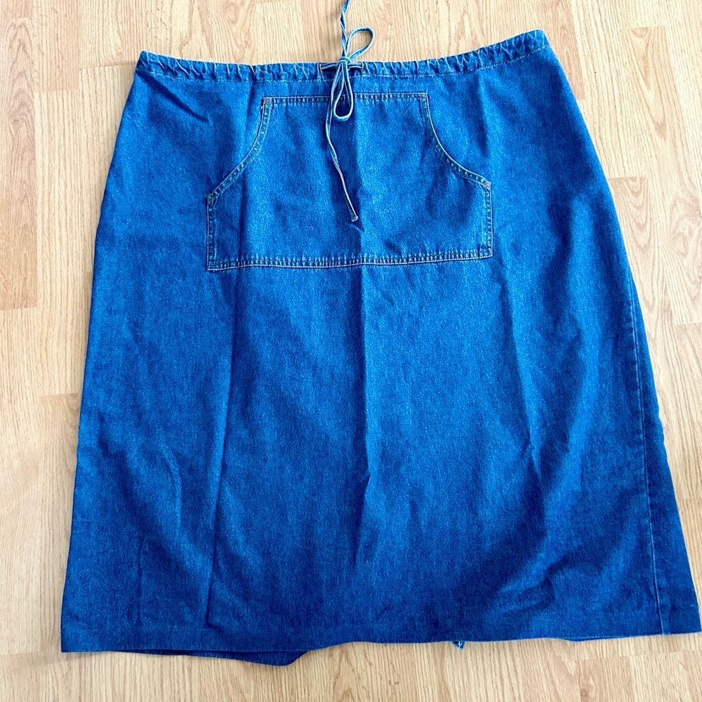 Mistyre denim skirt women's size 24